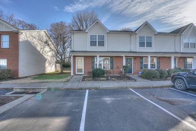 341 Shoshone Pl