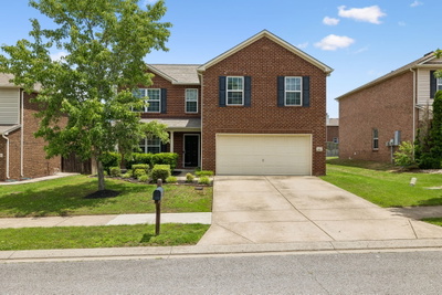 1017 Harmony Ln