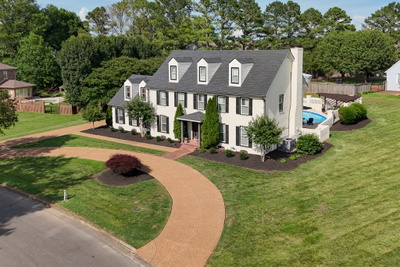 2520 Shannon Dr