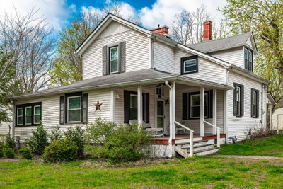 2366 Highland Ave