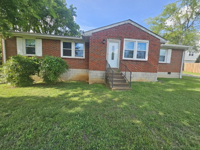 113 Hart Ln
