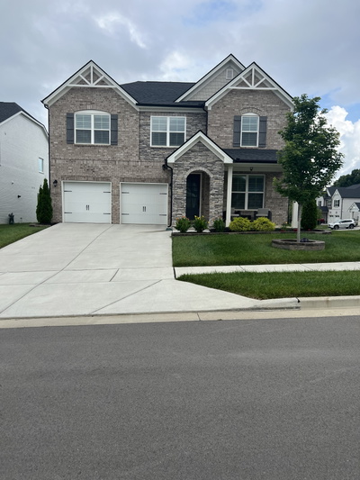 215 Heartland Dr