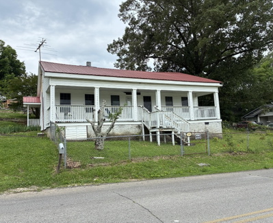 3100 E 38th Street
