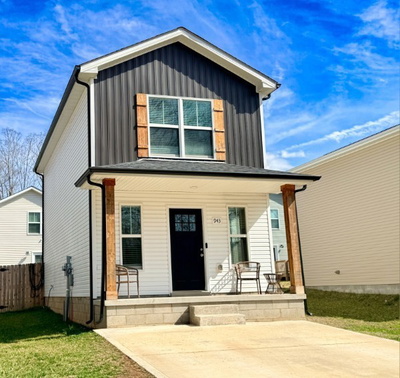 943 Wall St