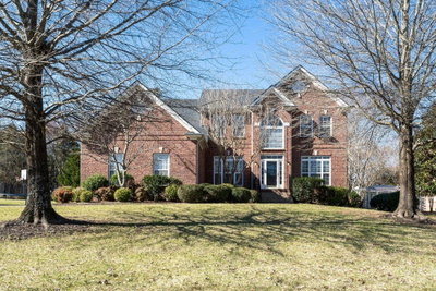 Exterior view of 2049 Valleybrook Dr in Brentwood, TN