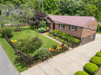 220 Nunley Dr