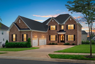 1005 Keeneland Dr