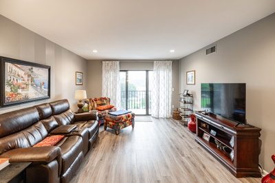200 Sanders Ferry Rd