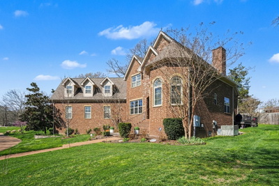 5094 Moss Rd