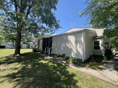 810 Bellevue Rd