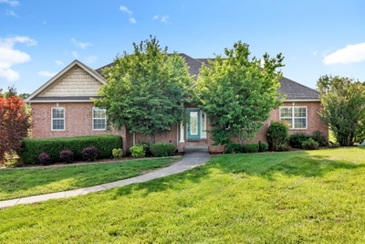 392 Holt Rd