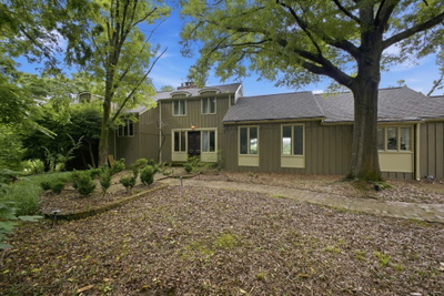 5612 Stanford Ct
