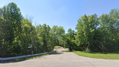 2111 Meadow Ln