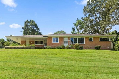 4732 Fairwood Lane