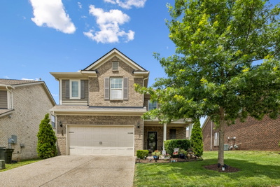 207 Hempstead Ct