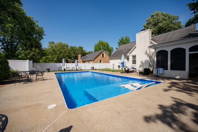 2511 Cabot Ct