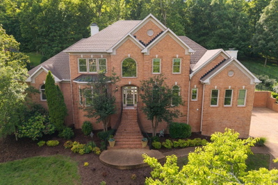 537 Grand Oaks Dr