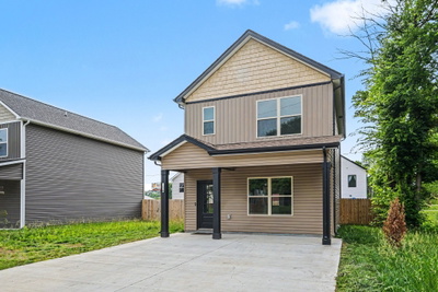 109 B Adkins St