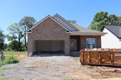 734 Southern Pine Trl