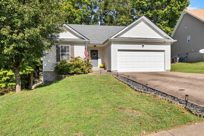 340 Chalet Cir