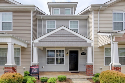 310 Sam Houston Circle