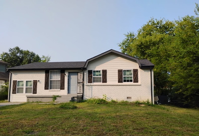Exterior view of 213 Manatee Ct in Antioch, TN