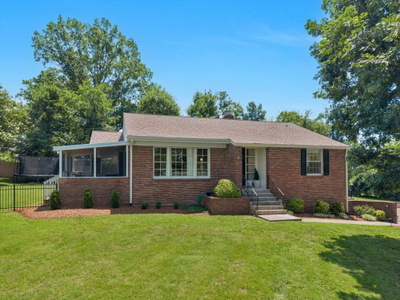 3262 McGavock Pike