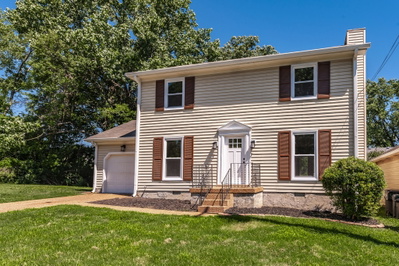 123 White Oak Way