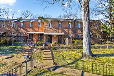 638 Timber Ln