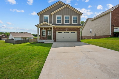 839 Lillian Grace Dr