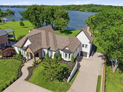 1167 Windsor Dr