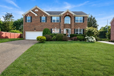 805 Wickshire Dr