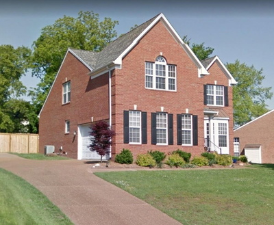 305 Sweetwater Ct
