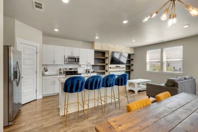 1016 Henley Pvt Ln