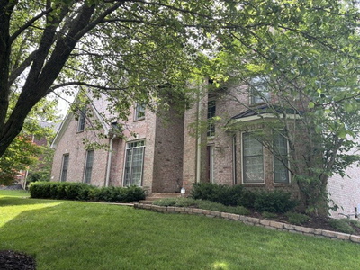4512 Winfield Dr
