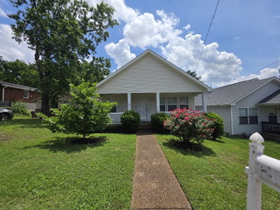 1825 Hermosa St