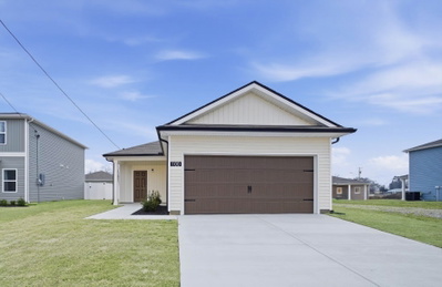 95 Stonehenge Circle, NW