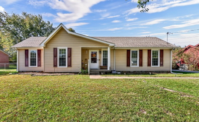 304 Buckingham Pl