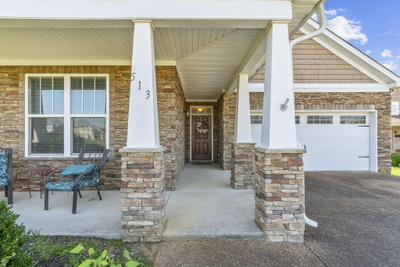 513 Larkin Ct