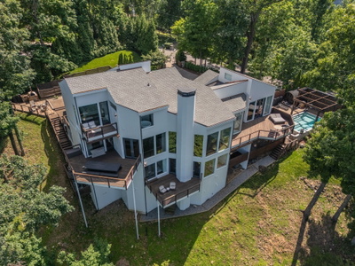 1819 Laurel Ridge Dr