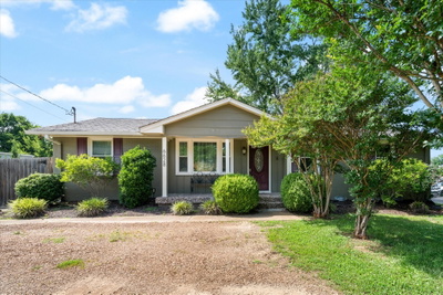 6628 Cabot Dr