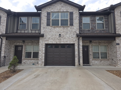 1003 Villa Cir