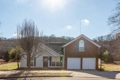5464 Daniel Ray Dr