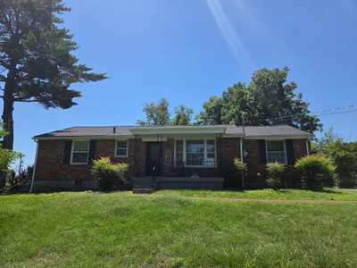 218 Walcott Dr