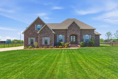 Exterior view of 455 Halltown Rd in Portland, TN