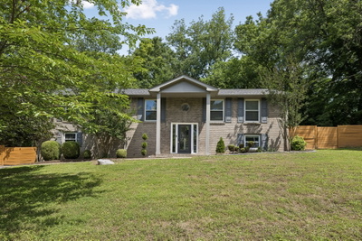 590 Weeping Elm Rd