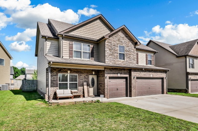 925 Tanager Ct