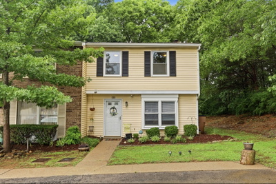 112 Lake Forest Ct