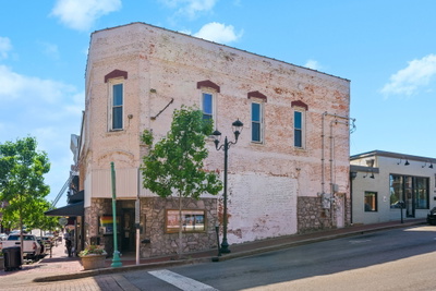 139 Franklin St