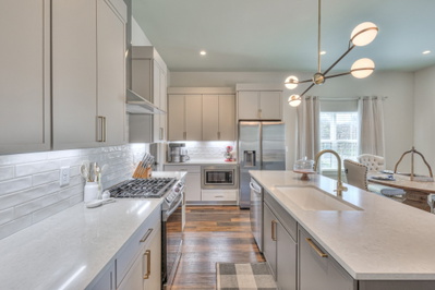 1108 Noble Loop